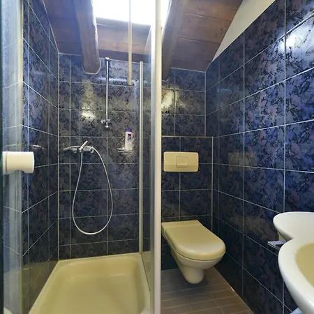 公寓 Chesa Grischuna - 拉蓬