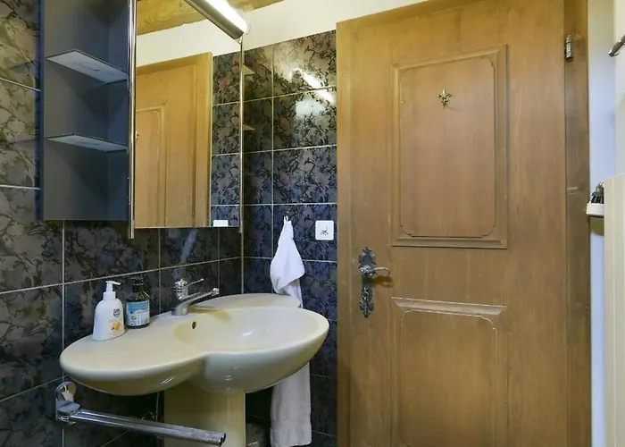 Apartment Chesa Grischuna -